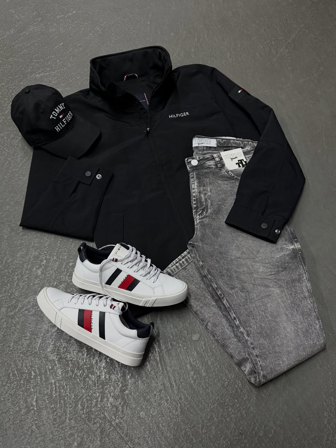 KIT COMPLETO TOMMY VELEJADOR 2026