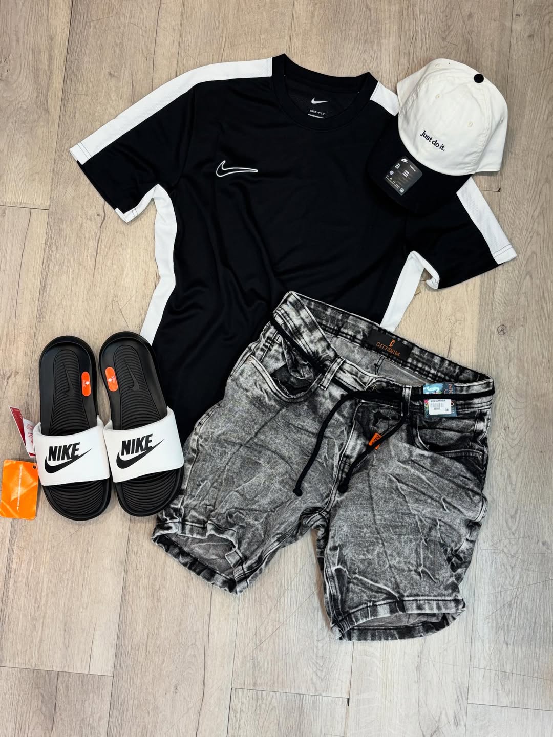 KIT COMPLETO NK SPORTSWEAR