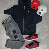 Kit NK Completo com 2 Sneakers, 2 Bonés, Jeans e Jaqueta