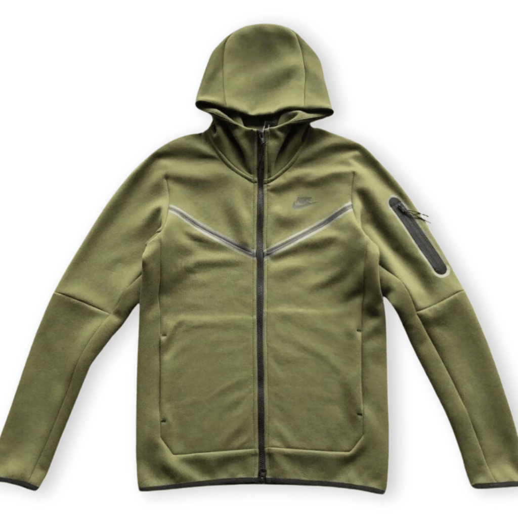 Conjunto NK Sportswear Tech Fleece