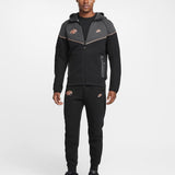 (PRÉ-VENDA) Combo Kit Completo Syna World x Nike com Conjunto e Sneaker