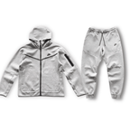 Conjunto NK Sportswear Tech Fleece (MUITA PROCURA)